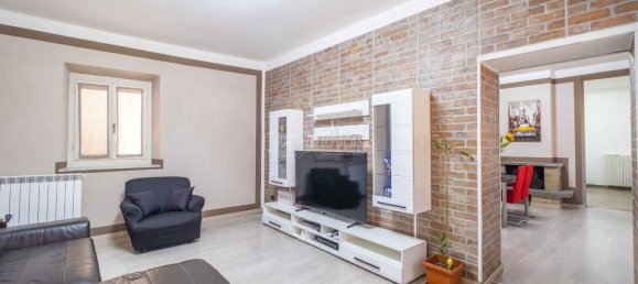 Villa de 5 habitaciónes en Vicolungo, Italy No. 114436 7