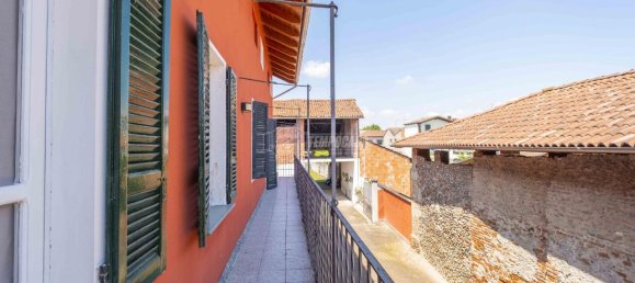 Villa de 5 habitaciónes en Vicolungo, Italy No. 114436 33