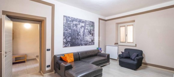 Villa de 5 habitaciónes en Vicolungo, Italy No. 114436 8