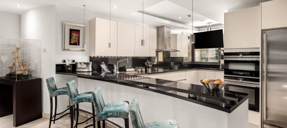 3 bedrooms Apartment in Marbella, Spain No. 24129 7