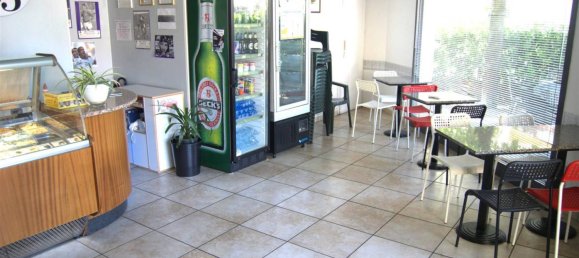 2-salle Propriété commerciale à Sesto Fiorentino, Italy No. 41433 5