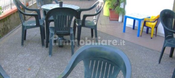 2-salle Propriété commerciale à Sesto Fiorentino, Italy No. 41433 11