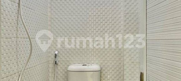 40 Schlafzimmer Haus in Beji, Indonesia, Nr. 2488 5