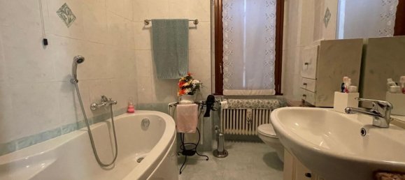 Casa de 4 habitaciónes en Galbiate, Italy No. 138374 12