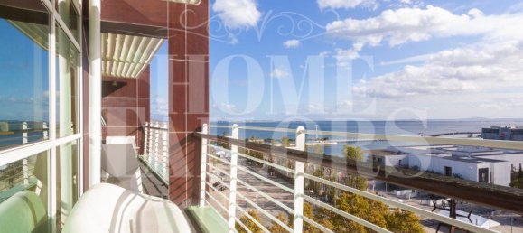 3 bedrooms Duplex in Lisbon, Portugal No. 136810 2