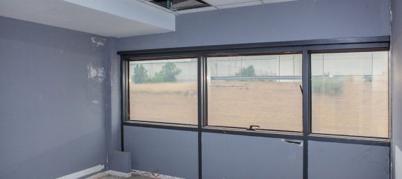 Armazém em La Muela, Spain 560 m² N.º 67645 19