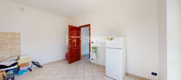 Apartamento de 1 dormitorio en Bra, Italy No. 292199 3
