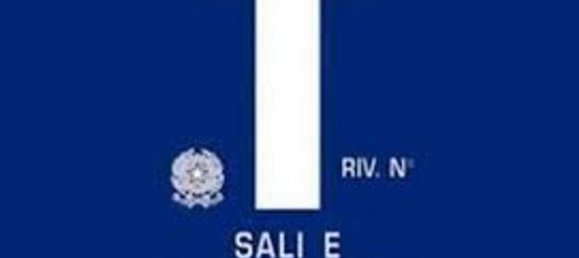 70m² Commercial property in Forlì, Italy No. 112061 2