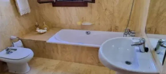 4 غرف نوم فيلا في Fuengirola, Spain رقم 135602 22