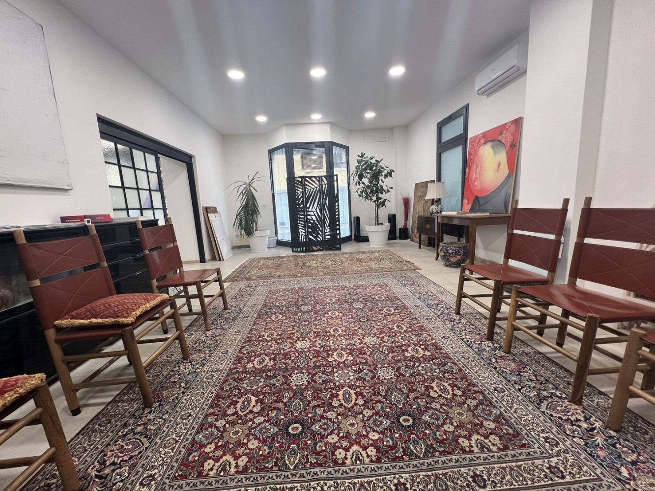 130m² Commercial property in Bergamo, Italy No. 393088