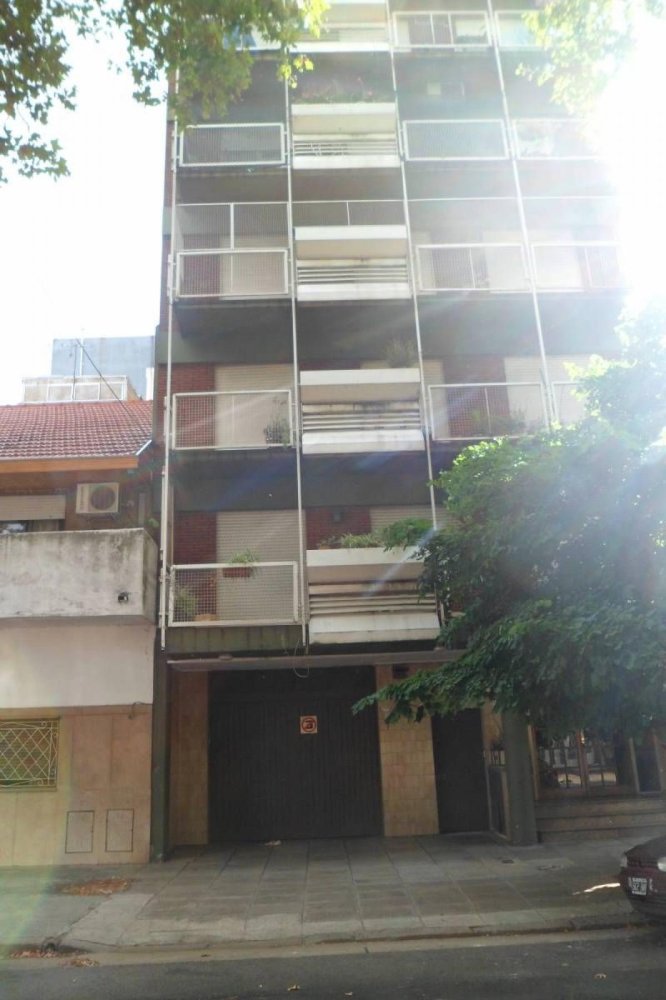 Коммерческая недвижимость 250м² в Буэнос-Айрес, Аргентина № 107049