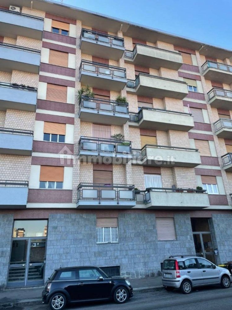 1 bedroom Apartment in Turin, Italy No. 221816