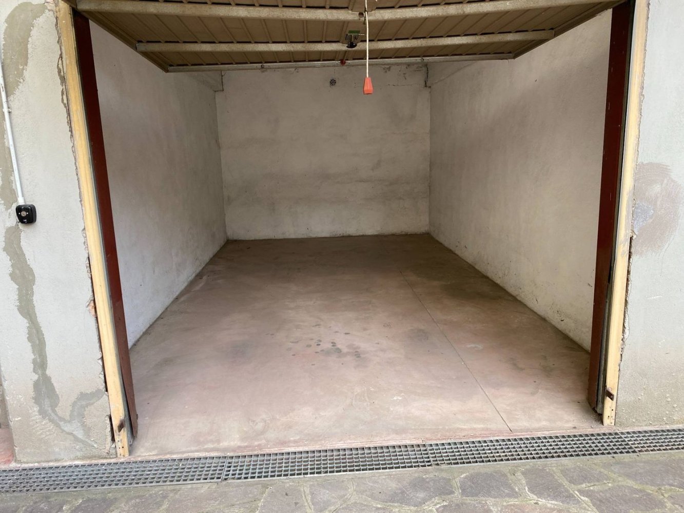 23m² Garage in Rome, Italy No. 355538