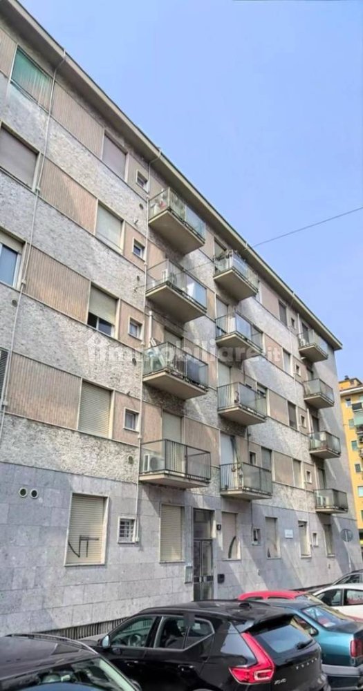 1 chambre Appartement à Milan, Italy No. 365103