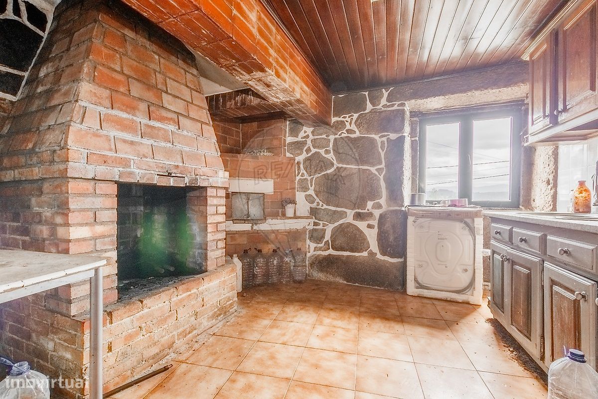 3 bedrooms House in Vila Verde, Portugal No. 37292