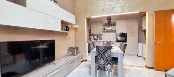 Apartamento de 2 dormitorios en Varese, Italy No. 67920 3