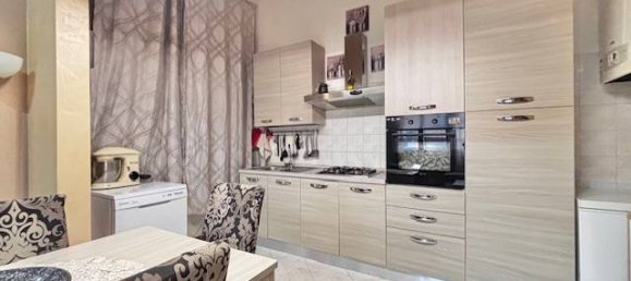 Apartamento de 2 dormitorios en Varese, Italy No. 67920 7