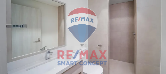 4 bedrooms Villa in Yas Island, UAE No. 66719 13