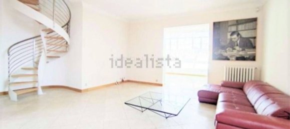 14 rooms Apartment in Pistoia, Italy No. 213529 2
