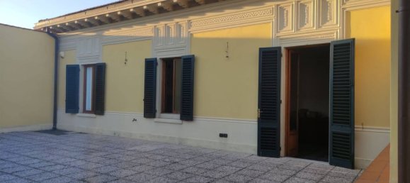 14 rooms Apartment in Pistoia, Italy No. 213529 9