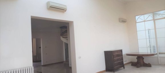 14 rooms Apartment in Pistoia, Italy No. 213529 14