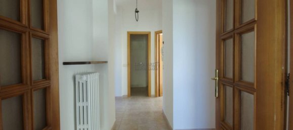 3 غرف نوم شقة في San Giustino, Italy رقم 13543 10