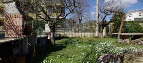 3 غرف نوم شقة في San Giustino, Italy رقم 13543 22