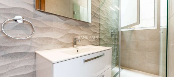 2 غرف نوم بانتهاوس في Sliema, Malta رقم 9429 11