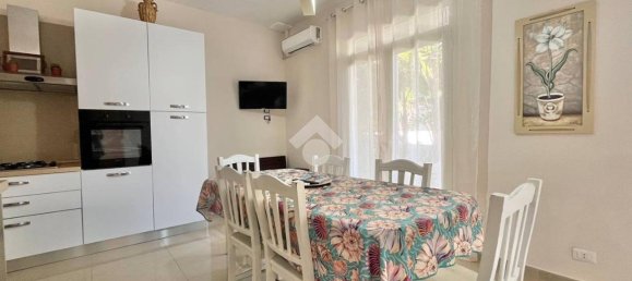 5 rooms Villa in Gallipoli, Italy No. 2424 7