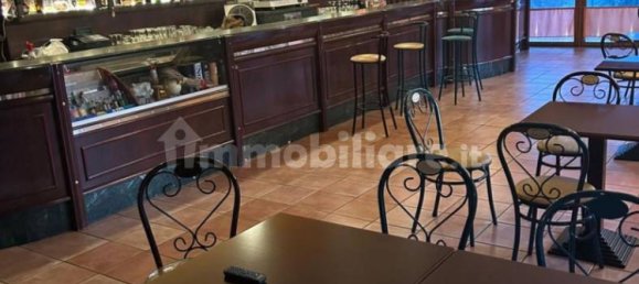 2 rooms Commercial property in San Nicandro Garganico, Italy No. 364069 5