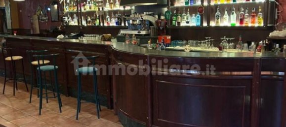 2 rooms Commercial property in San Nicandro Garganico, Italy No. 364069 2