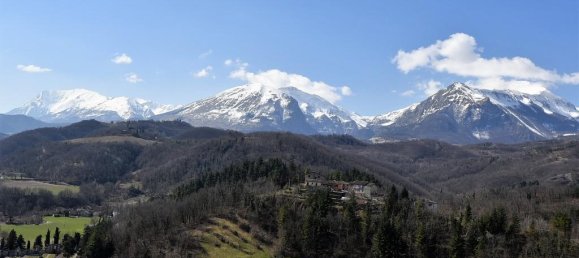 Apartamento de 5 habitaciónes en Amandola, Italy No. 105368 3