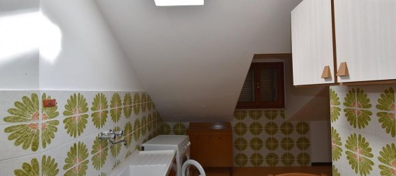 Apartamento de 5 habitaciónes en Amandola, Italy No. 105368 17