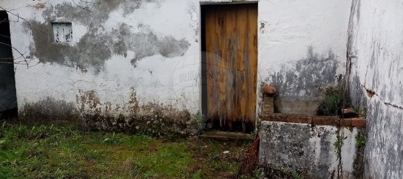 3 bedrooms House in Abrantes, Portugal No. 19742 19