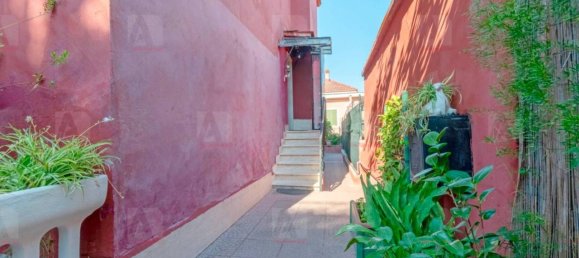 5-salle Appartement à Rome, Italy No. 110687 4