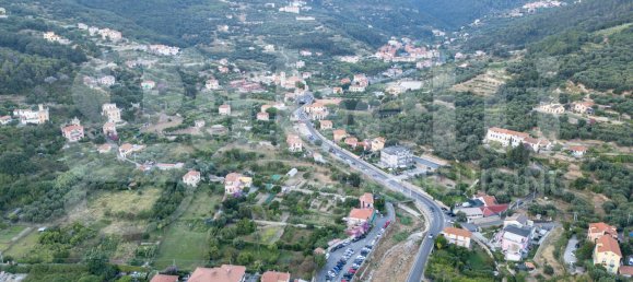 2 Schlafzimmer Wohnung in Finale Ligure, Italy, Nr. 53741 10