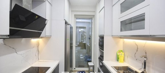 Apartamento de 3 dormitorios en Tay Ho, Vietnam No. 758 5