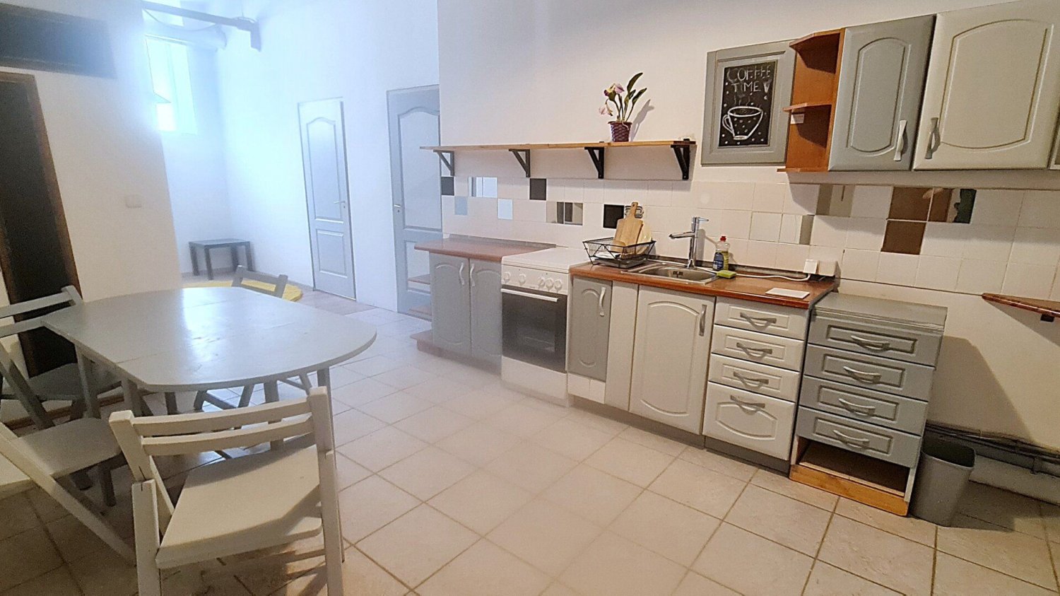 126m² Office in Ottakring, Austria No. 226091