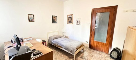 4 غرف نوم شقة في Naples, Italy رقم 65292 13