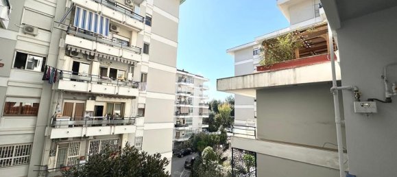 4 غرف نوم شقة في Naples, Italy رقم 65292 7