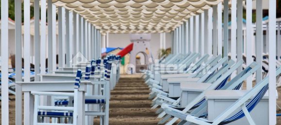 6 غرف نوم فيلا في Forte dei Marmi, Italy رقم 129549 30