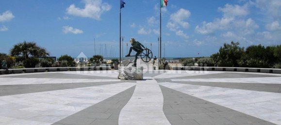 6 غرف نوم فيلا في Forte dei Marmi, Italy رقم 129549 21