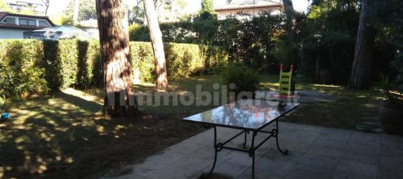 6 غرف نوم فيلا في Forte dei Marmi, Italy رقم 129549 17