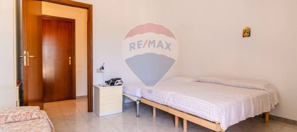 6 rooms Apartment in Riposto, Italy No. 266278 11