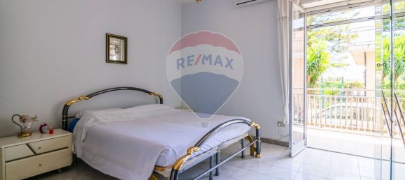 6 rooms Apartment in Riposto, Italy No. 266278 20