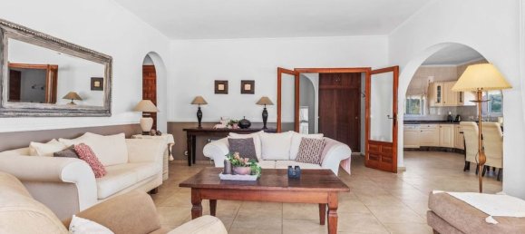 3 bedrooms Villa in Alicante, Spain No. 170285 8