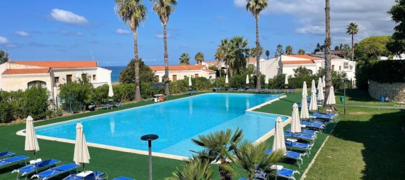 4 bedrooms Apartment in Bonifati, Italy No. 370875 7