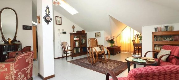 Пентхаус с 6 комнатами в Вимеркате, Италия № 162686 22