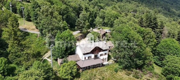 5 rooms Commercial property in Andrate, Italy No. 291402 2