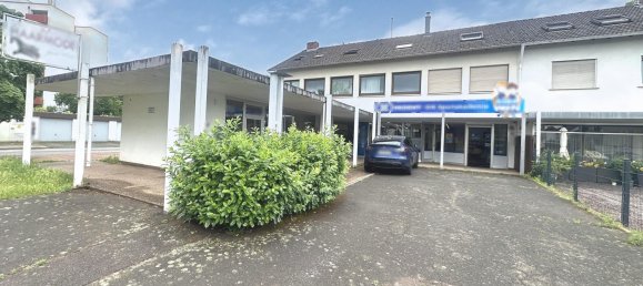 Коммерческая недвижимость с 3 комнатами в Зарлуи, Германия № 253425 3